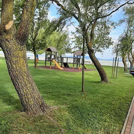 Elizabeth Ii. Tatil Evi