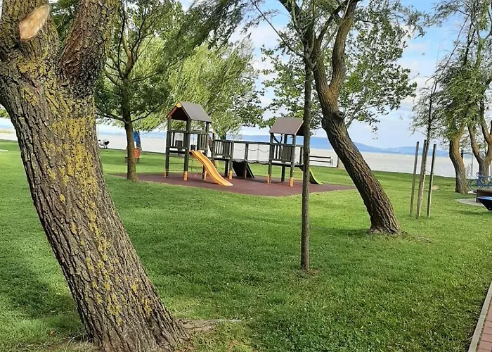 Elizabeth Ii. Dom wakacyjny