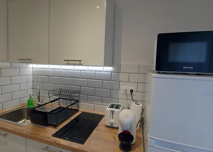 Elizabeth Ii. Dom wakacyjny Balatonfenyves